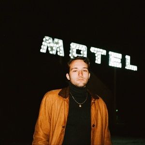 Meet your Posher, Daniel